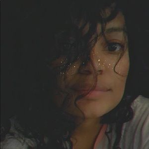 Meet your Posher, Ivy